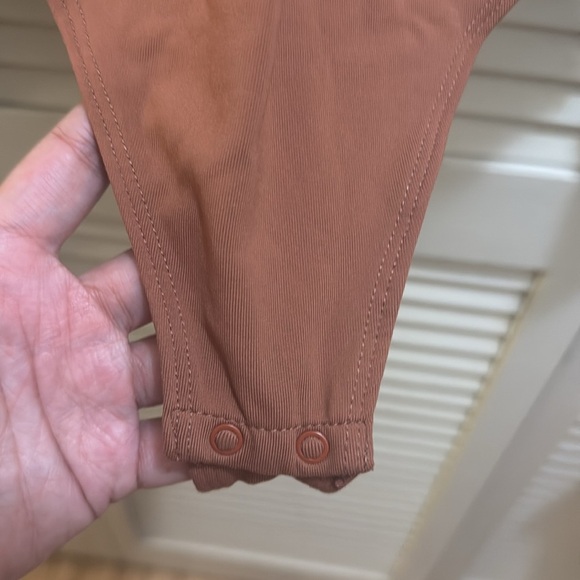 House Of Harlow Bodysuits - Picture 3 of 4